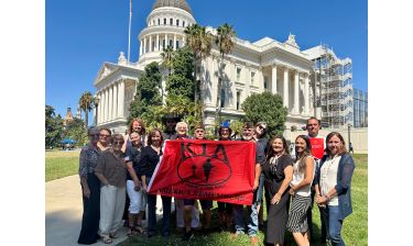 Senator Alvarado-Gil with group visiting Capitol